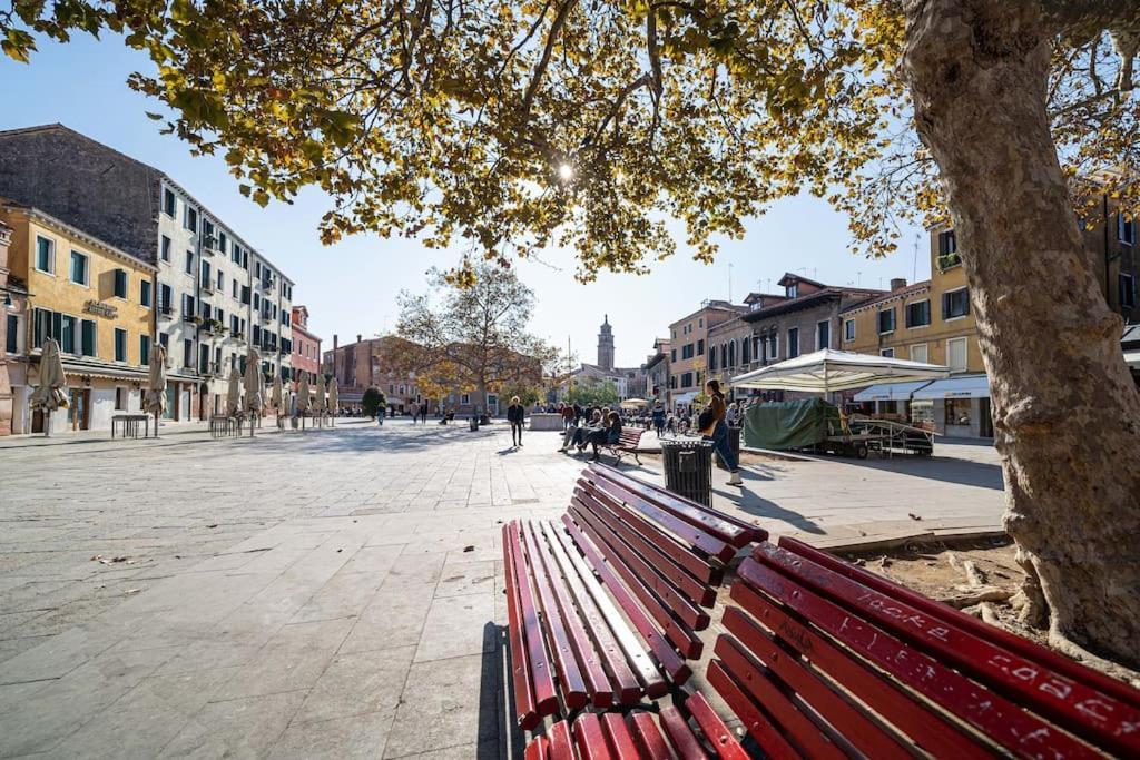 Centrale Appartamento Per 4 Persone Venice Exterior photo